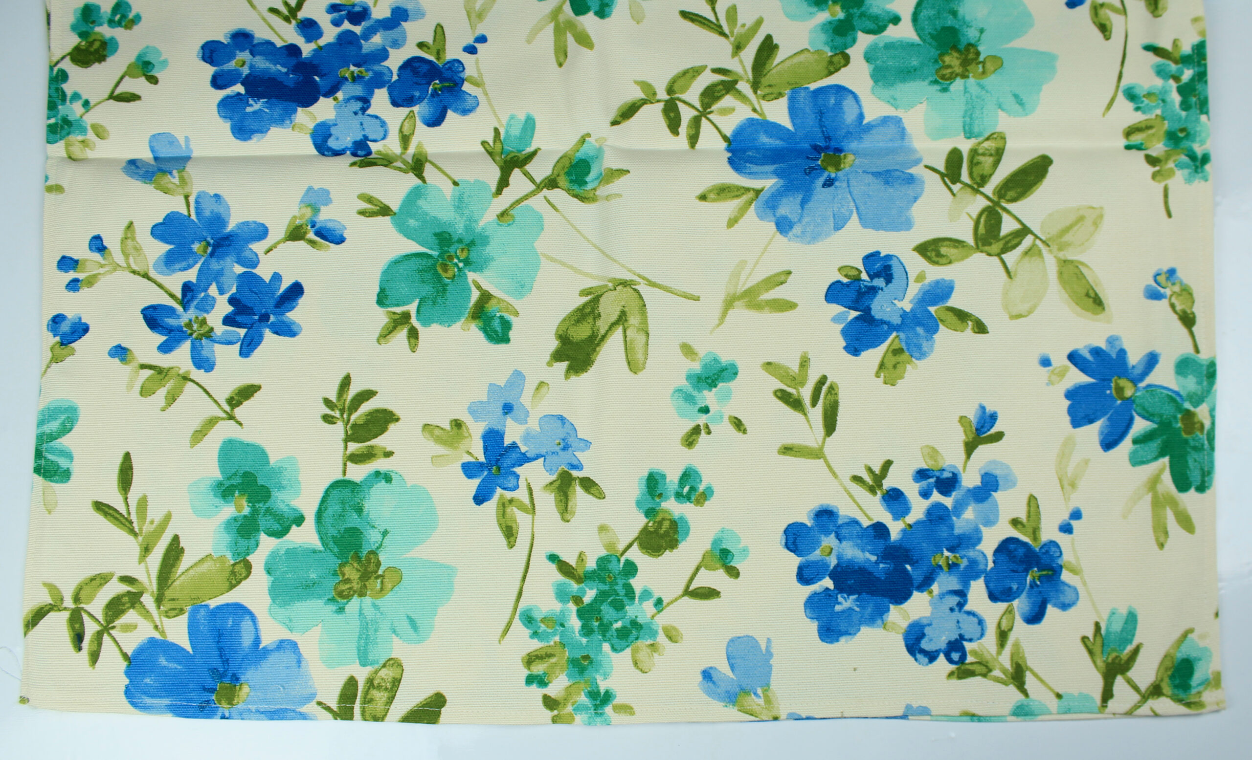 Camino de Mesa Vintage Aqua