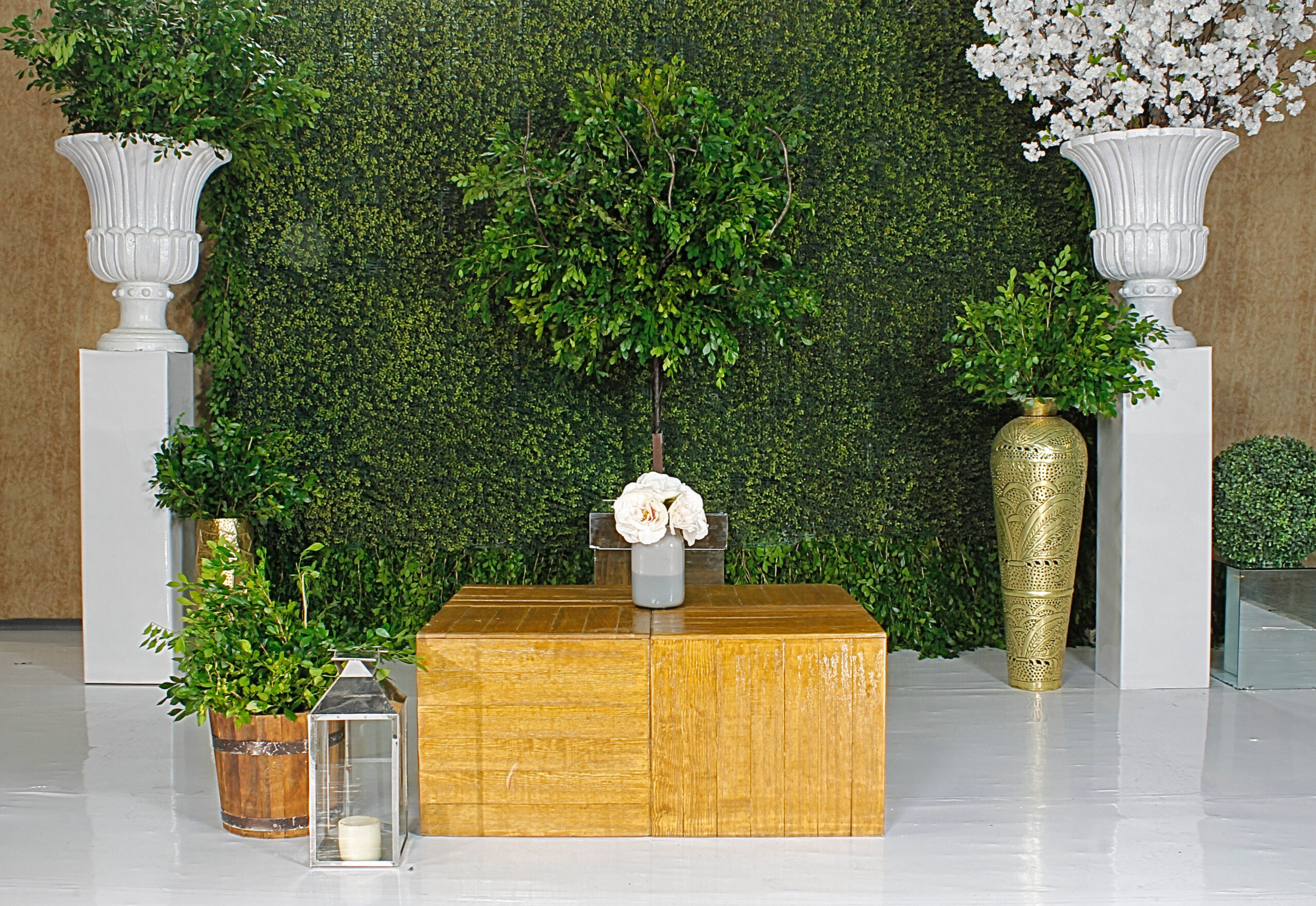 MESA DE CENTRO MADERA CAOBA